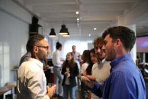 Photo Networking conversation